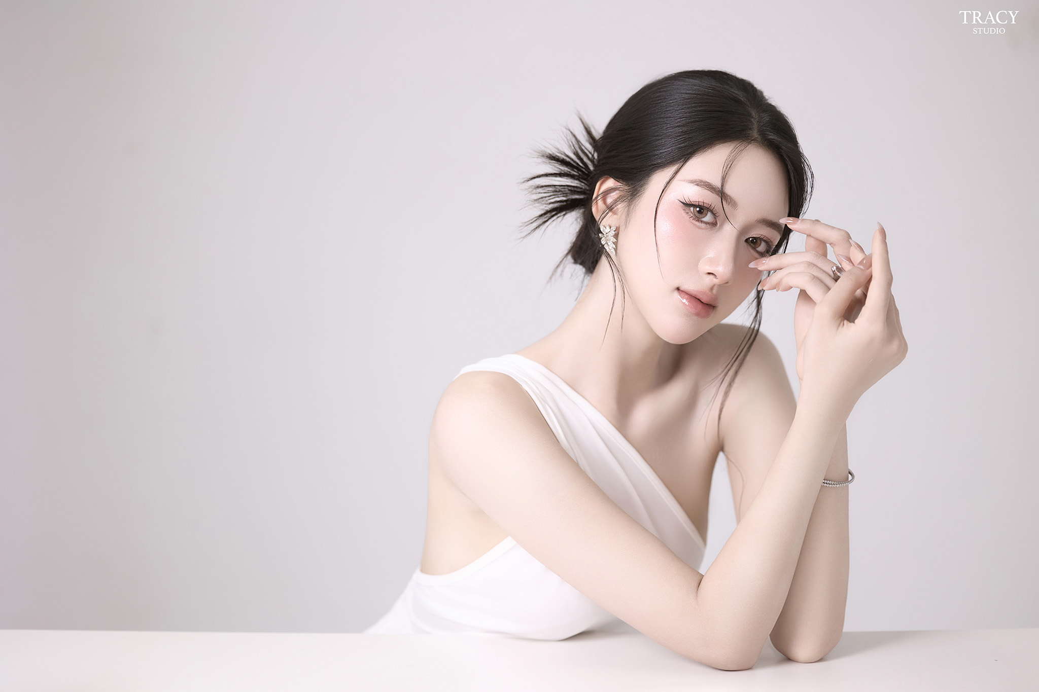 frontend/img/gallery/anh-beauty/tracy1092 copy 2.jpg